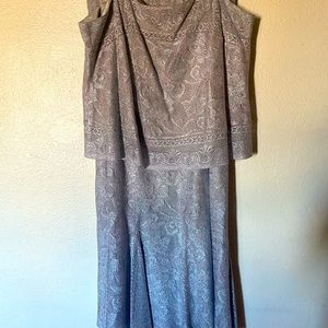 3 piece formal outfit, full length skirt, shell and jacket in silver size 2x